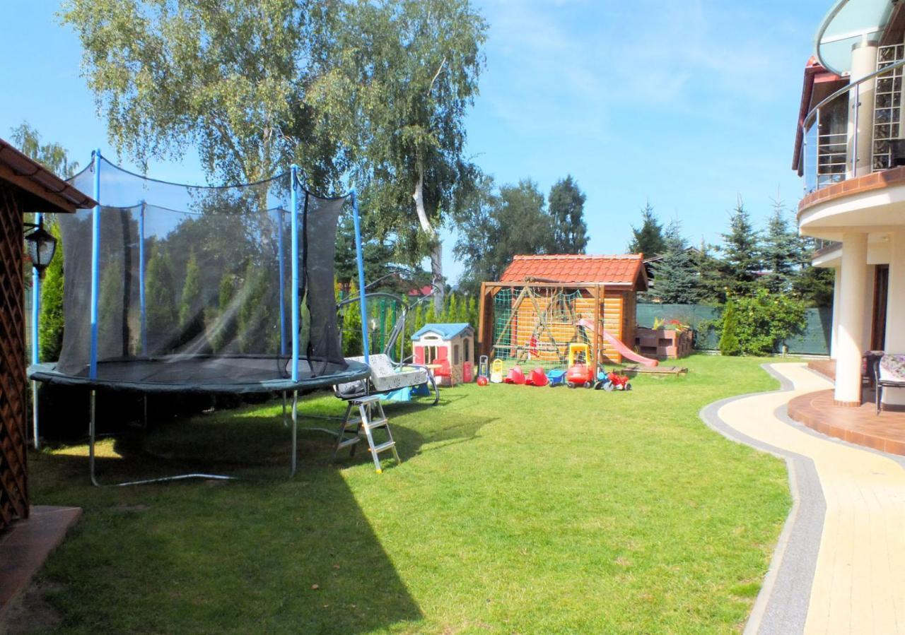 Willa Laura Rowy - Apartamenty Nad Morzem Екстер'єр фото